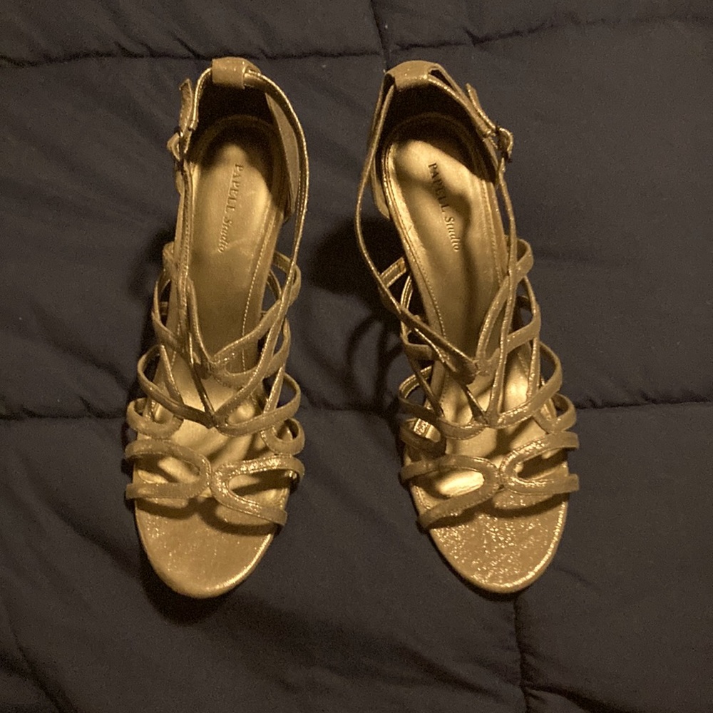 Dressy strappy sandals